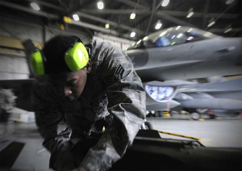 Illustration for article titled 75 Amazing Images Of U.S. Air Power In South Korea